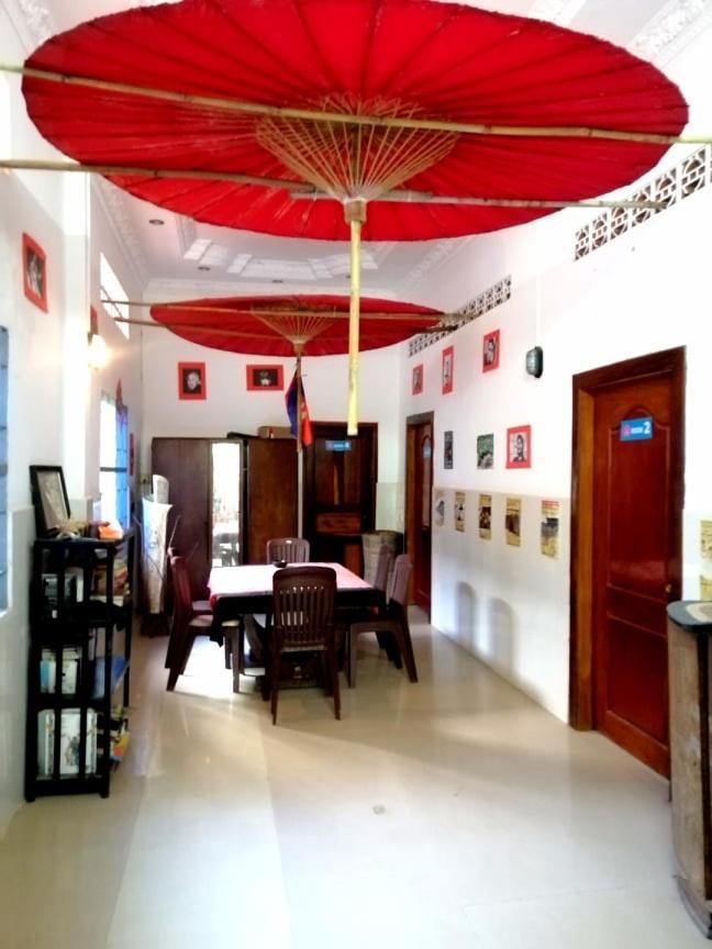 Tortuga Guesthouse Kampot Buitenkant foto